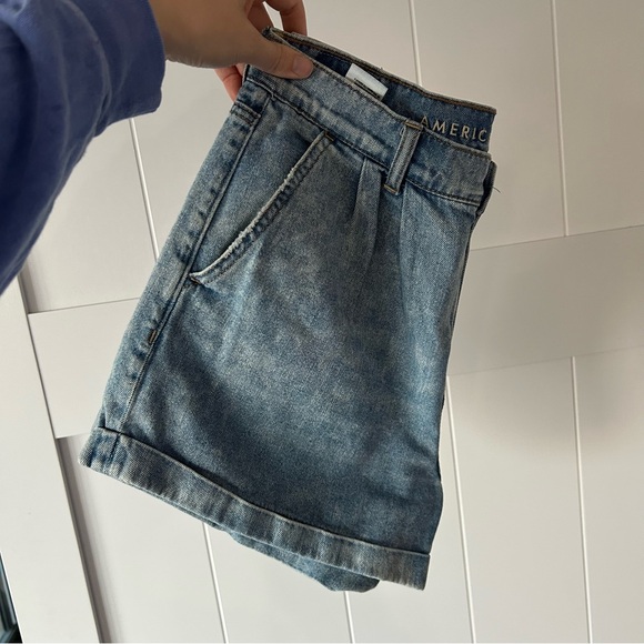 American Eagle High Waist Denim Mom Short - Picture 4 of 5